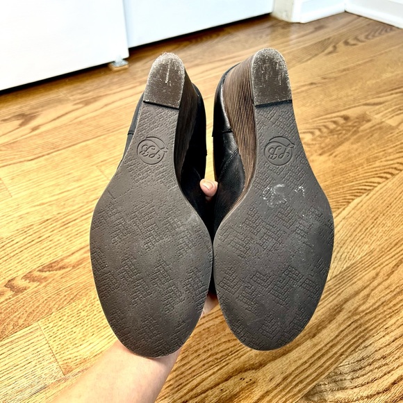 Lucky Brand Black Leather Yinan Booties 10 - Picture 9 of 10